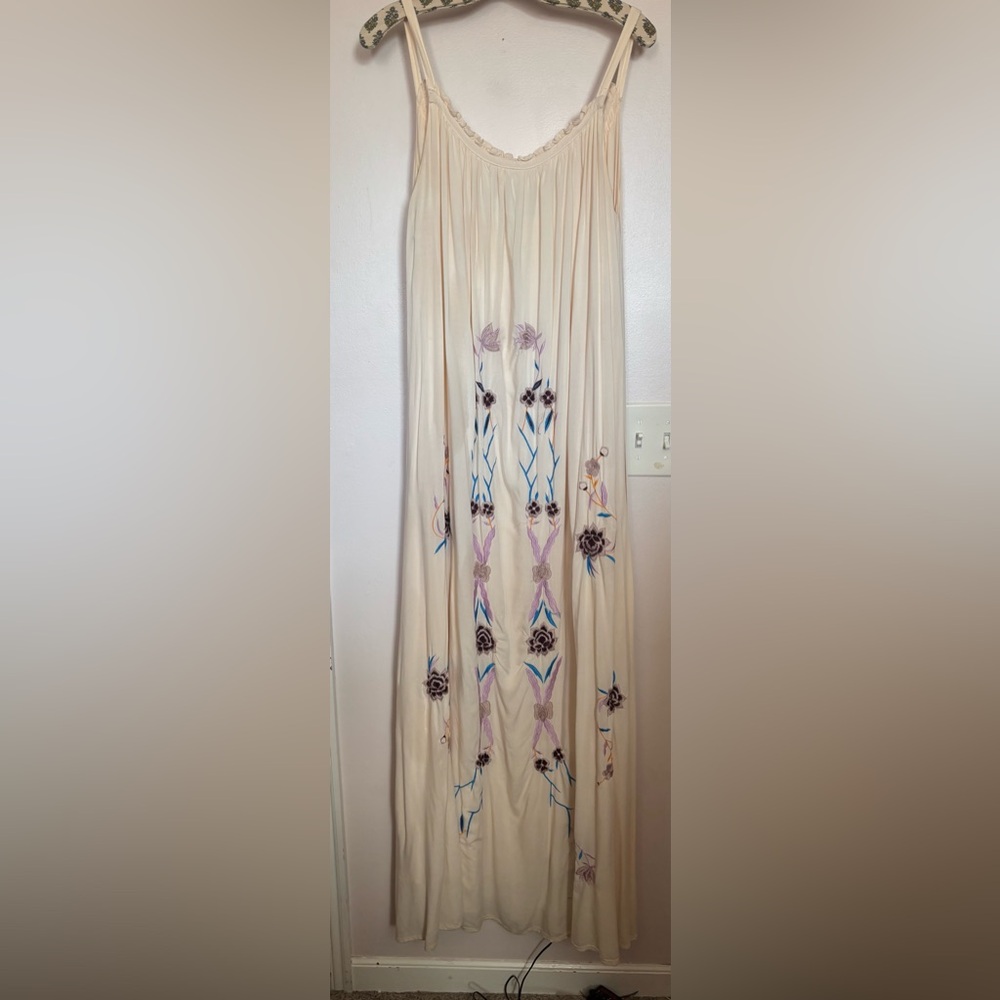 FILLYBOO embroidered cream maxi with scoop back